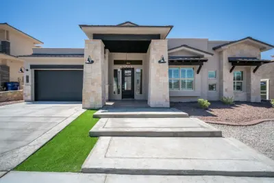 Diamond Homes LLC - Door Installation & Replacement in El Paso, TX
