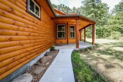 JLB Const/Cont.LLC - Door Installation & Replacement in Lampe, MO