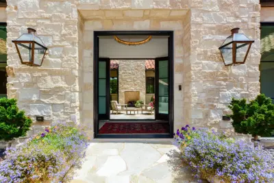 Springfield Bespoke Residence — Custom Home Builders project by Doug Pitts Construction