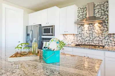 Stillwater Model Residence - Sun Valley Design - Saratoga Springs, UT by Candlelight Homes
