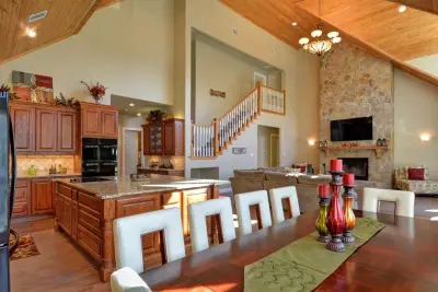 Mike Blake Custom Homes - Architectural & Building Design Services in Yantis, TX