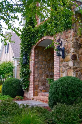 Hunterdon County Colionial — Landscape Design project by Liquidscapes in Lebanon