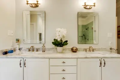 Quartzite Restrooms by Triton Stone