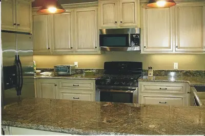 golden triangle granite and tile, L.T.D. - Countertop Installation Services in Vidor, TX
