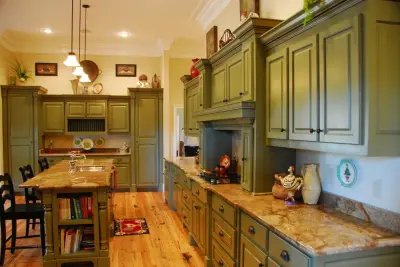 Sellers Tile Distributors - Custom Cabinets & Cabinetry in Albany, GA