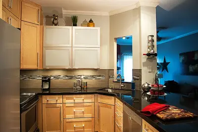 Broadman Construction and Design - 613 W Drew — Tile & Stone Installation Services project by Max Marble & Granite, Inc.