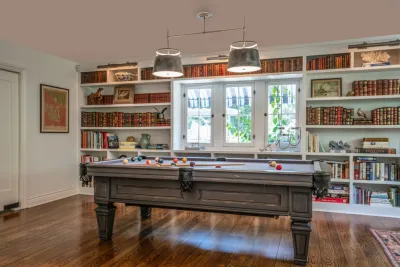 Logoluso Design Studio - Patio Design & Installation in Studio City, CA