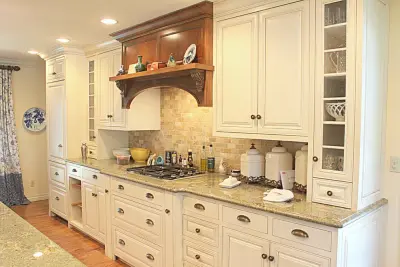 John Moyles Builder - Custom Cabinets & Cabinetry in Riverside, CA