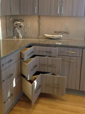 A Contemporary Take on the Classic Design by Lincoln Cabinet