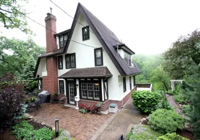 ACR Construction - Interior Design & Decorating in Des Moines, IA