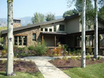 Lyon Landscape Architects - Patio Design & Installation in Kirkland, WA