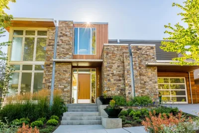 Capitol Hill Modern — Landscape Design project by Mark S. Garff, Landscape Architect in Seattle