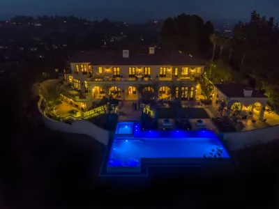 Mark Scott Associates | Landscape Architecture - Outdoor Lighting Installation in Newport Beach, CA