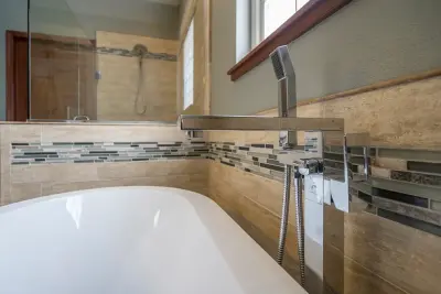 Home Solutions Of Maumee Valley Inc - Flooring Installation Services in Toledo, OH
