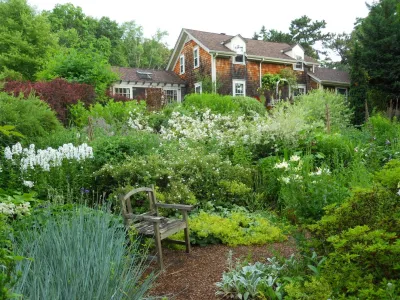 Andrew Grossman Landscape Design - Garden Remodeling in Seekonk, MA