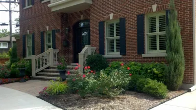 Park Ridge Residence — Landscape Design project by Anne Roberts Gardens, Inc. in Park Ridge