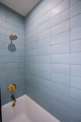 Guest Bathroom at Manhattan Beach by SB Construction & Remodeling