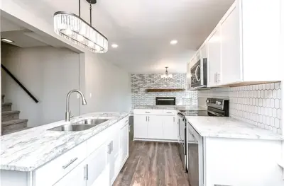 Honeybee Homes - Countertop Installation Services in Mooresville, NC