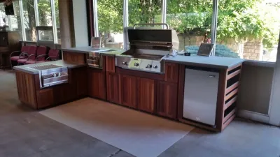Lightweight Brazilian Cherry Outdoor Kitchens — Landscape Design project by Maverick Landscaping, Porch And Patio