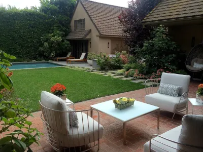 Mayita Dinos Garden Design - Garden Remodeling in Culver City, CA