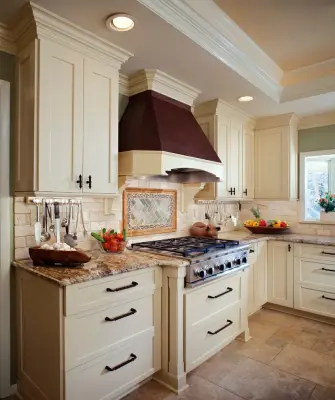 Biltmore Forest, Delightful Kitchen Renovation by Mason Elliott Designs