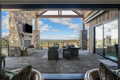 Sun Forest Construction - Flooring Installation Services in Bend, OR