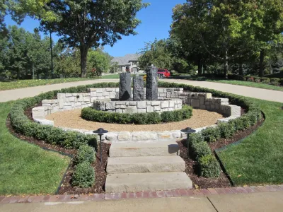 Contemporary Landscape in Leawood, KS — Landscape Design project by Meier Landscape Architecture in Leawood