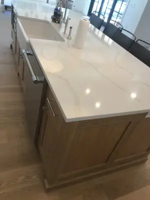 White Oak Isle — Kitchen Remodeling project by Taylor Made Cabinets, Leominster MA