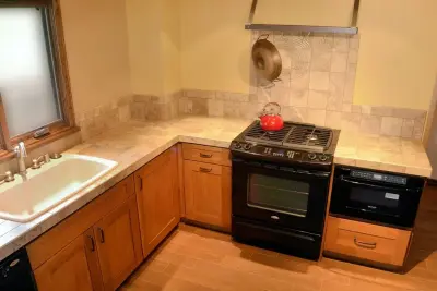 John Kaltenbach Homes, Inc. - Custom Cabinets & Cabinetry in Albuquerque, NM