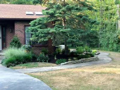 Menne Garden Artistry - Tree Planting & Transplanting in East Amherst, NY