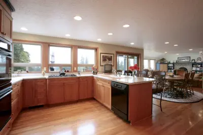 Modern Kitchen in Oregon City, OR by Double J Construction Inc Dba Double J Renovations