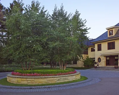 West Bloomfield Country Estate by Michael J. Dul & Associates, Inc.