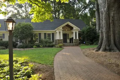 DeRhodes Construction - Kitchen Remodeling in Charlotte, NC