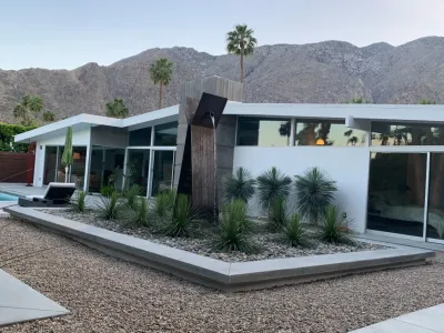 Modfountain X3 in Palm Springs Midcentury Modern home — Landscape Design project by Modfountain.com in Palm Springs