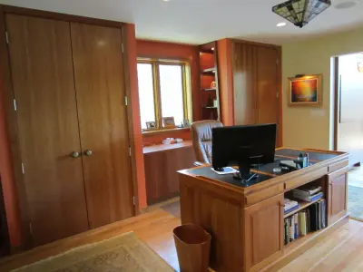 Contemporary Kitchen and Living Space in Roseville by Zinran Construction Services Inc.