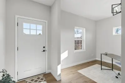 Central Builders - Flooring Installation Services in Wisconsin Dells, WI