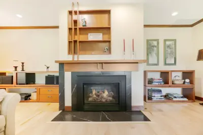 Revive Remodeling LLC - Flooring Installation Services in Wilsonville, OR
