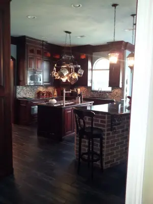 HouseCalls General Contracting - Flooring Installation Services in Beaumont, TX