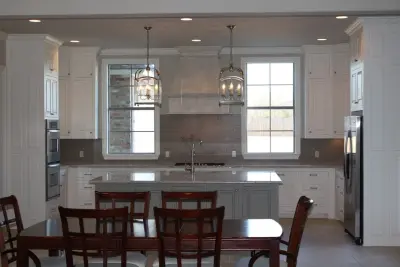 308 Woodridge Avenue by Craft Realty Interiors Homes
