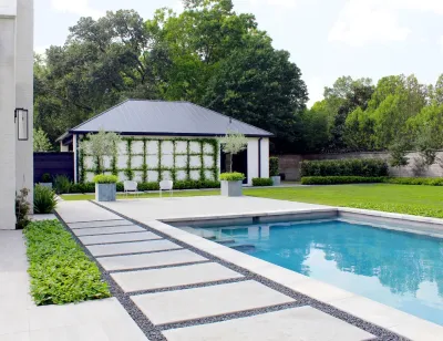 Somerland Contemporary Gardens - Piney Point Village, Houston — Landscape Design project by Moss Landscaping in Houston