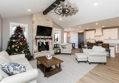 Unique Homes Iowa - Custom Home Builders in Des Moines, IA