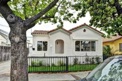 Neos Construction - Carpentry & Woodworking in Riverside, CA