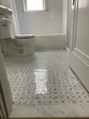 Las Aguilas Contracting - Tile & Stone Installation Services in Kirkwood, IL