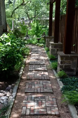 Naturalscape Design - Garden Remodeling in Dallas, TX