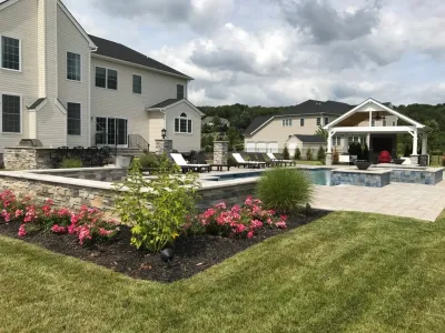 Nature's Apprentice - Retaining Wall Construction in Somerville, NJ
