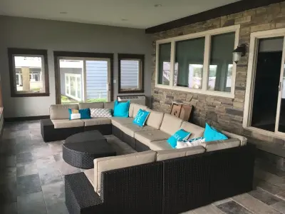JB Contracting LLC - Flooring Installation Services in Spirit Lake, IA