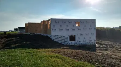 Matt Leighton Carpentry - Roofing & Gutter Services in Griswold, IA