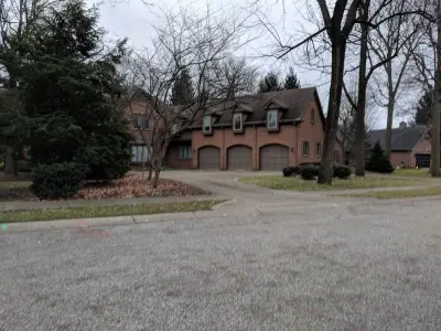 Hoosier Boy Home Improvements - Window Installation & Replacement in Indianapolis, IN