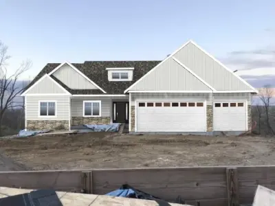 Pella DesignWorks - Roofing & Gutter Services in Pella, IA
