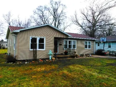 AAA Windows Siding Doors - Siding & Exterior Remodeling in Lincoln, IL
